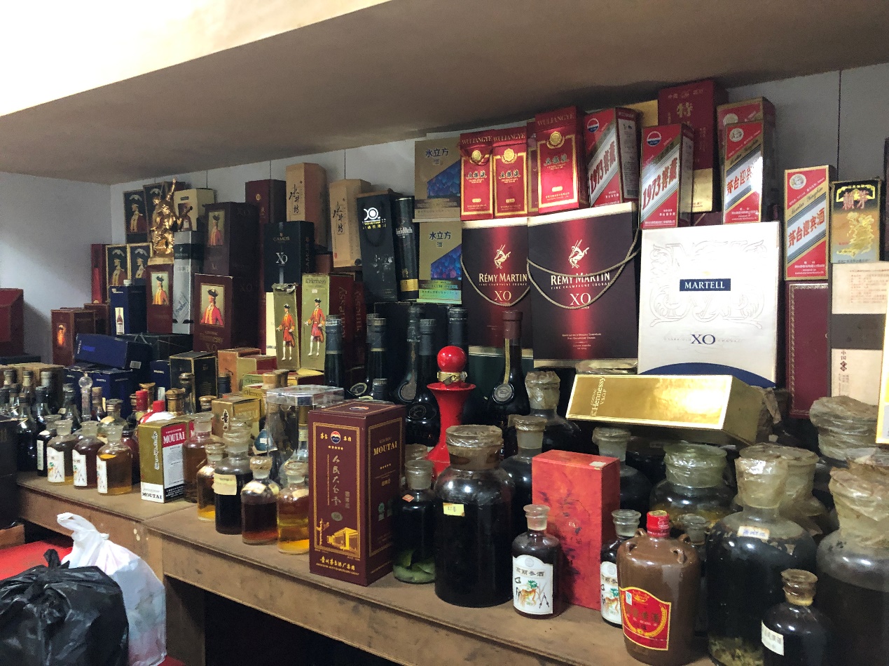 九號(hào)查酒行動(dòng)直擊 福田中興參茸店問(wèn)題重重，酒品來(lái)源不明、假冒茅臺(tái)、紅參過(guò)期